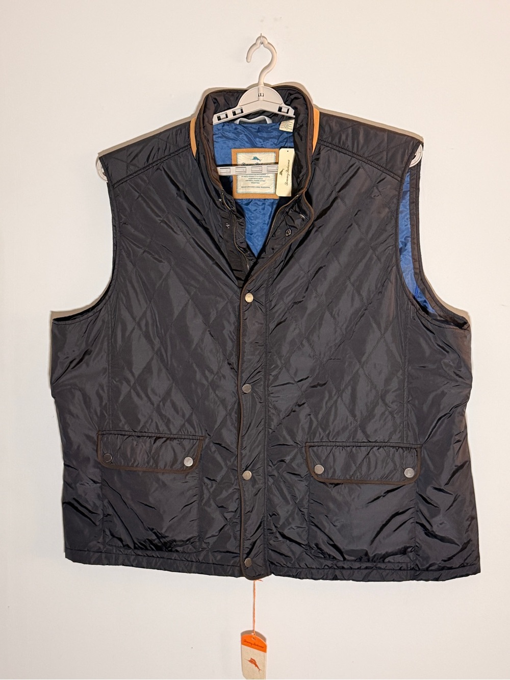 Tommy Bahama NWT Black Quilted Vest with Blue Lining